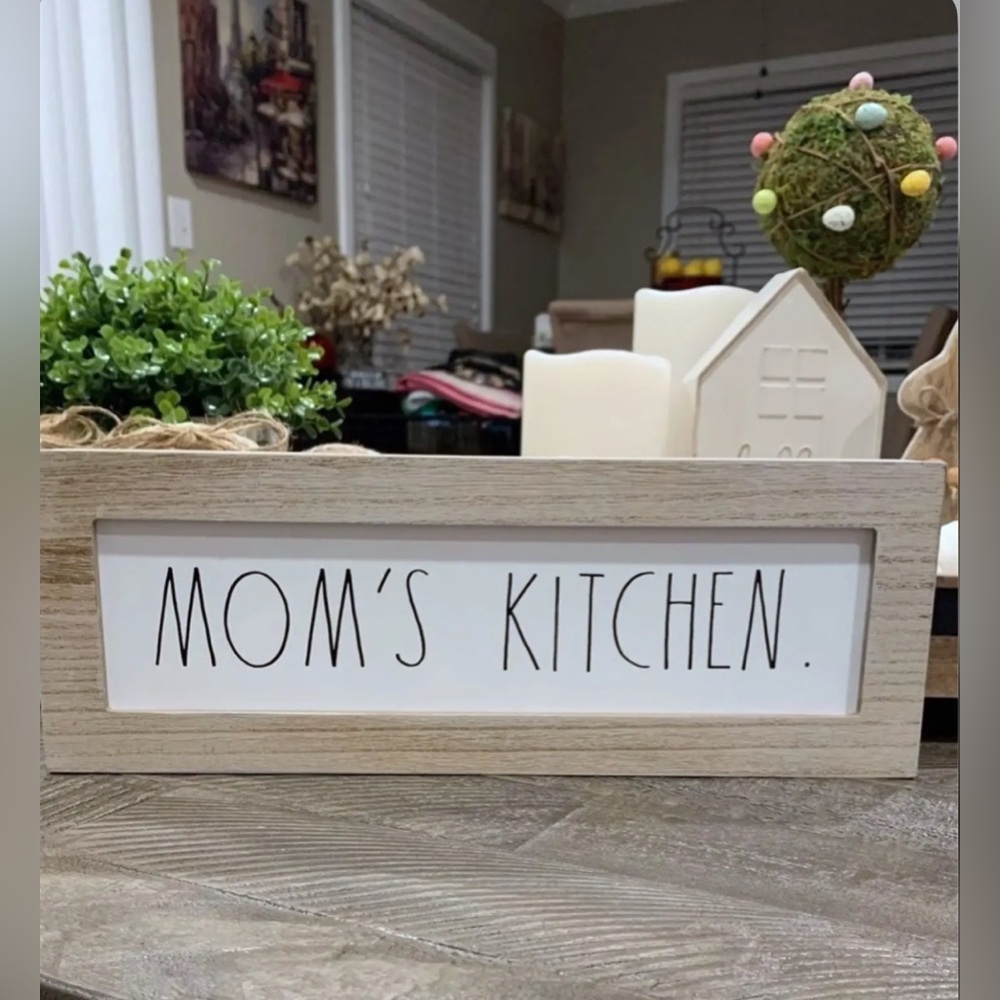 NEW Rae Dunn Moms Kitchen with Wooden Wall Home Decor Decor Sign